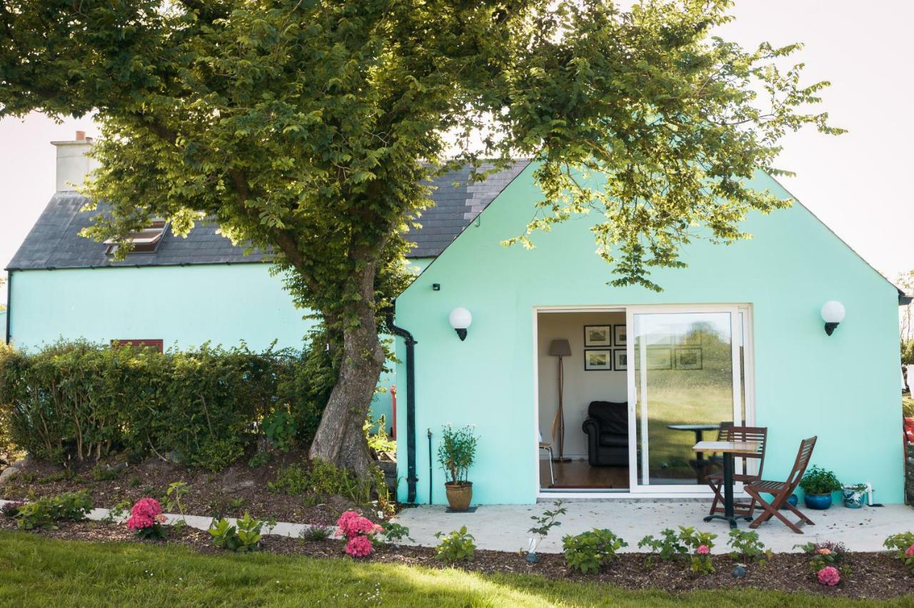 The Wild Atlantic Hideaway Apartment Clonakilty Exterior photo